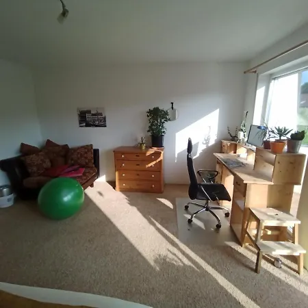 Grosses Bad Kueche Wohnzimmer Terasse Garten Zentral Ruhig Homestay Landsberg am Lech