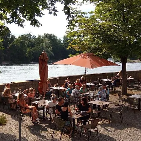 Homestay Grosses Bad Kueche Wohnzimmer Terasse Garten Zentral Ruhig Landsberg am Lech